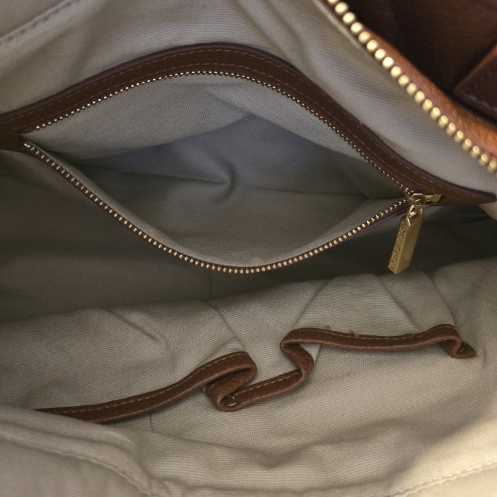 Tory Burch Horsebit Sienna Satchel/Crossbody Bag With Dustbag In EUC - Picture 16 of 16